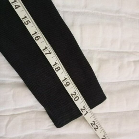 Set Gray Puff Sleeve Sweater & Ann Taylor LOFT Black Silk Cardigan Womens - Picture 16 of 16